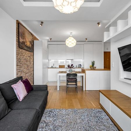 Spacious 2 Bedroom Ac Dalanowska 46 Varšava Exteriér fotografie