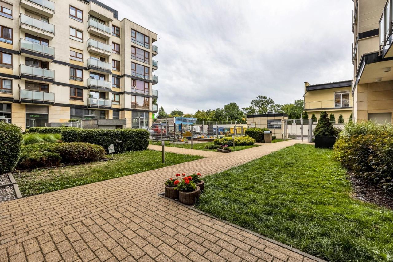 Spacious 2 Bedroom Ac Dalanowska 46 Varšava Exteriér fotografie